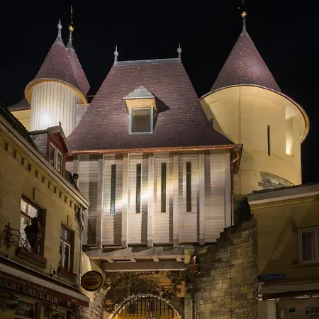 哈尔斯曼酒店 3*