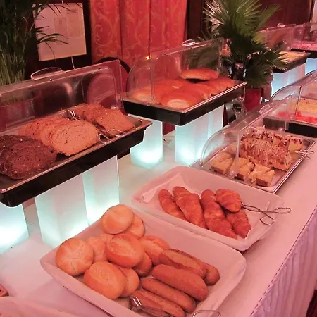 哈尔斯曼酒店 酒店 3*